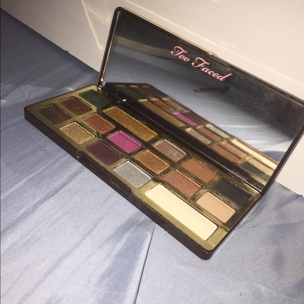 TooFaced Chocolate Gold - Picture 4 of 4